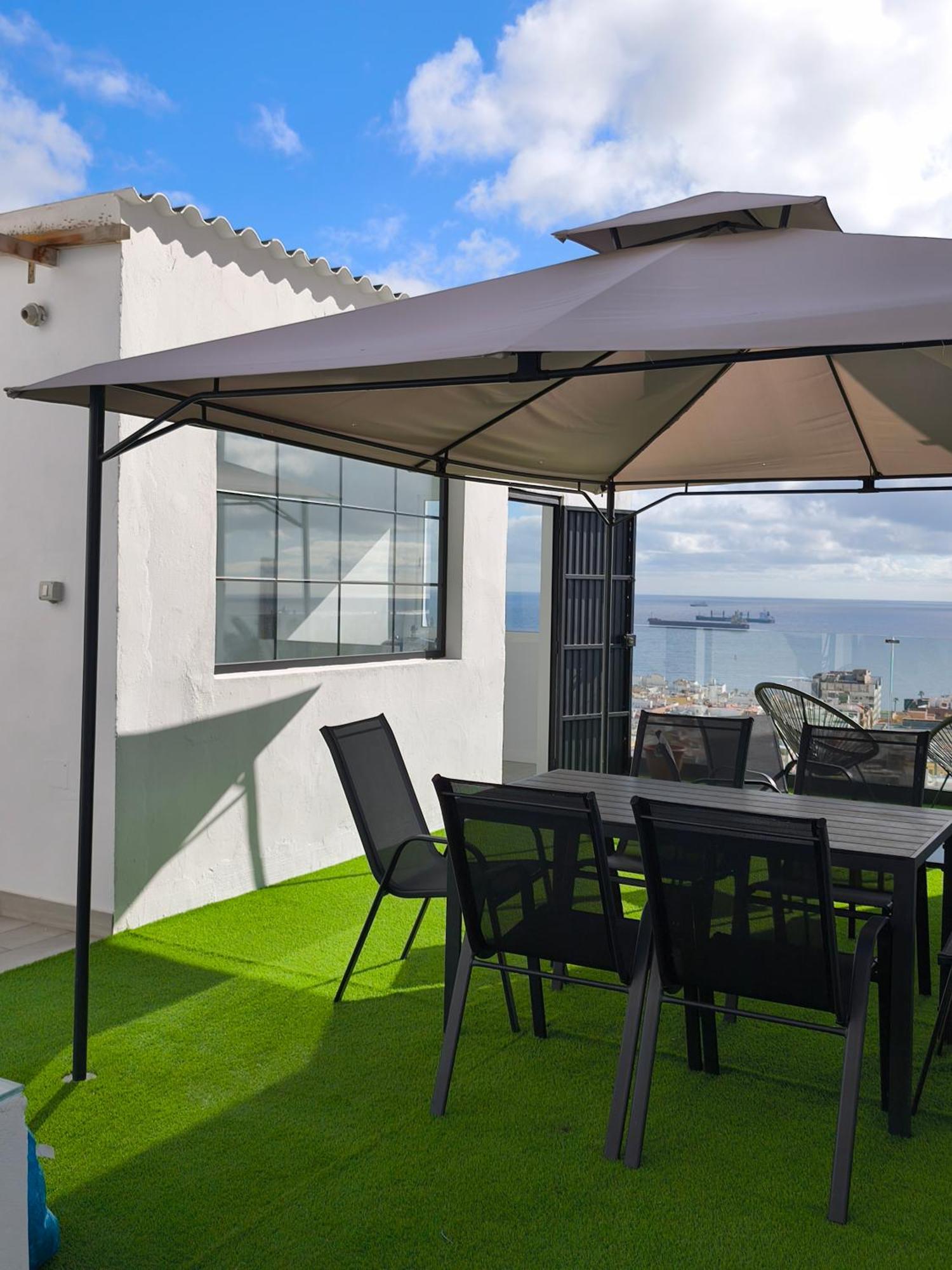 Urban Ocean Lookout Casa de vacances